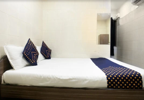 1 x Double Room